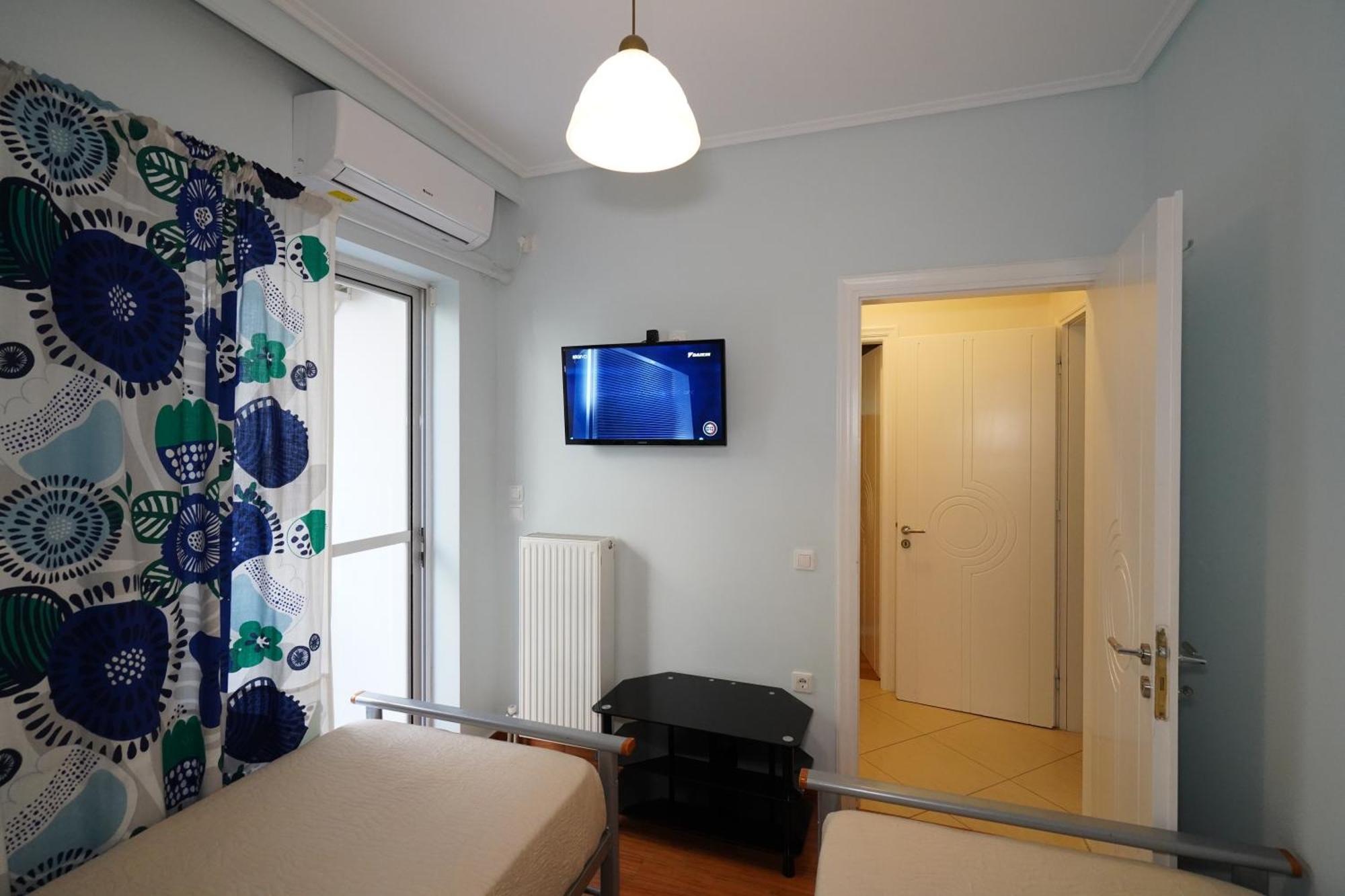 Garden Apartment Next To The Mall -Private Parking Ateny Zewnętrze zdjęcie